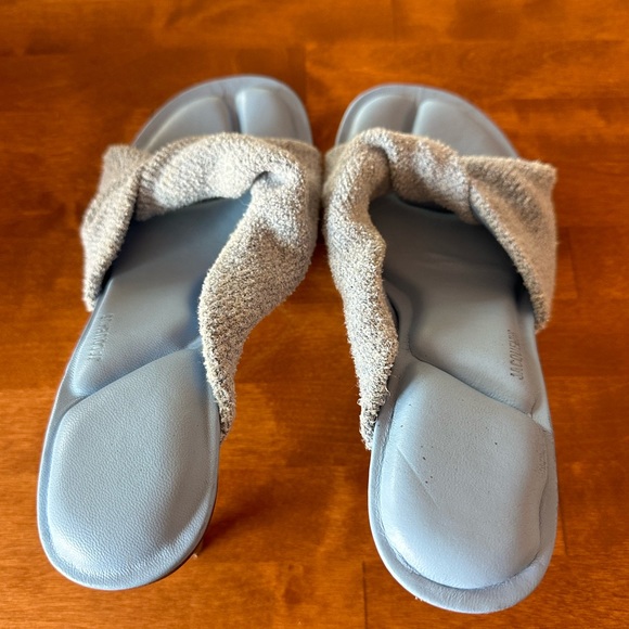 Jacquemus Les Mules Bangu Light Blue Heeled Sandals - Picture 6 of 13